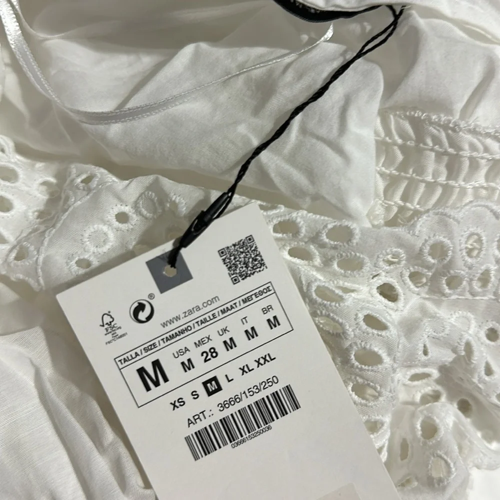 ZARA cropped top with openwork embroidery